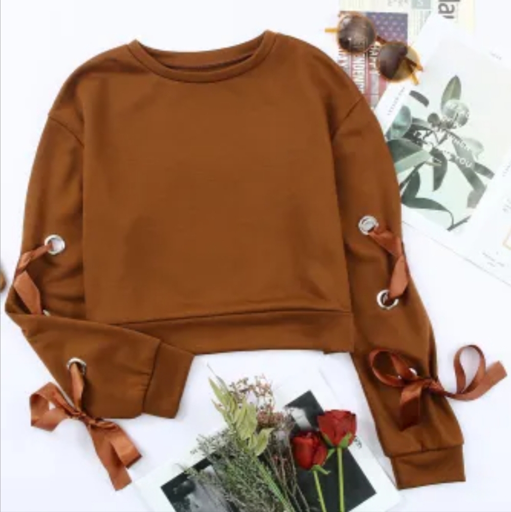❤️New Trendy grommet ribbon sleeve crop top - Picture 11 of 16